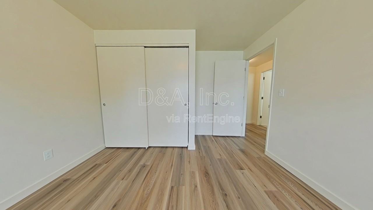 2000 Se Bethel St - Photo 5 of 10