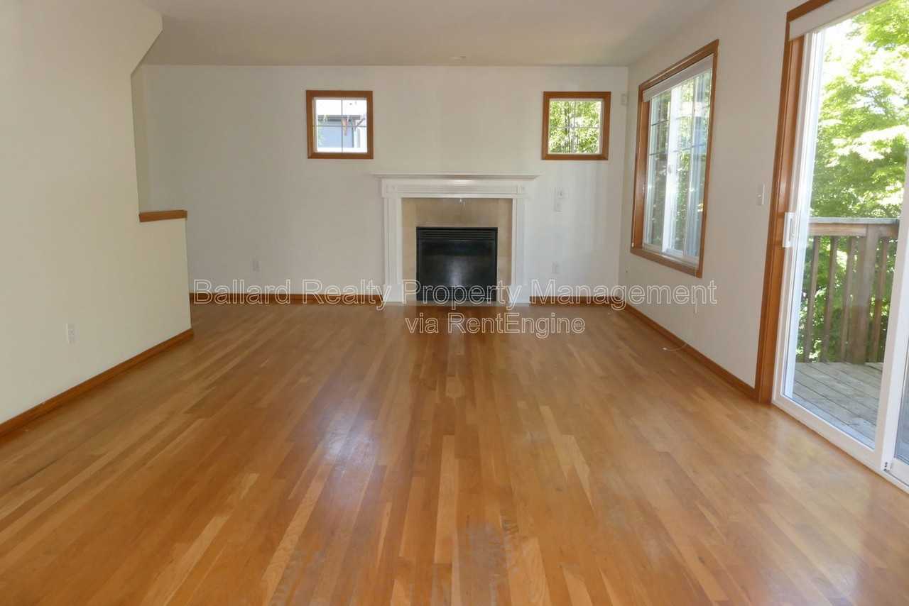 810 Nw 50th St - Photo 3 of 16