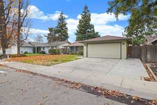 9741 Treetop Dr - Photo 1 of 1