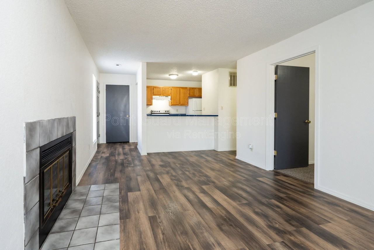 1903 E 24th Ave #1903A2 - Photo 3 of 31