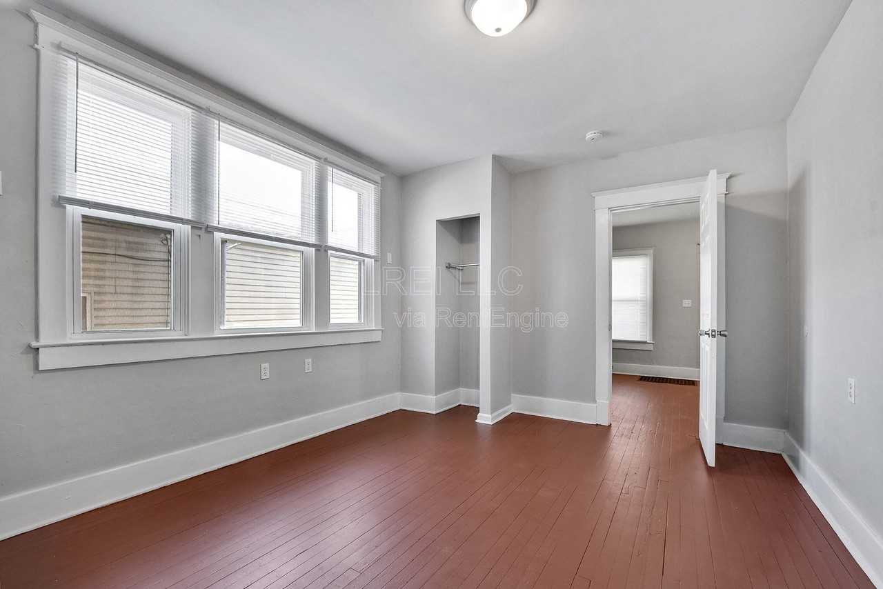 3420 W Muhammad Ali Blvd #F - Photo 3 of 13