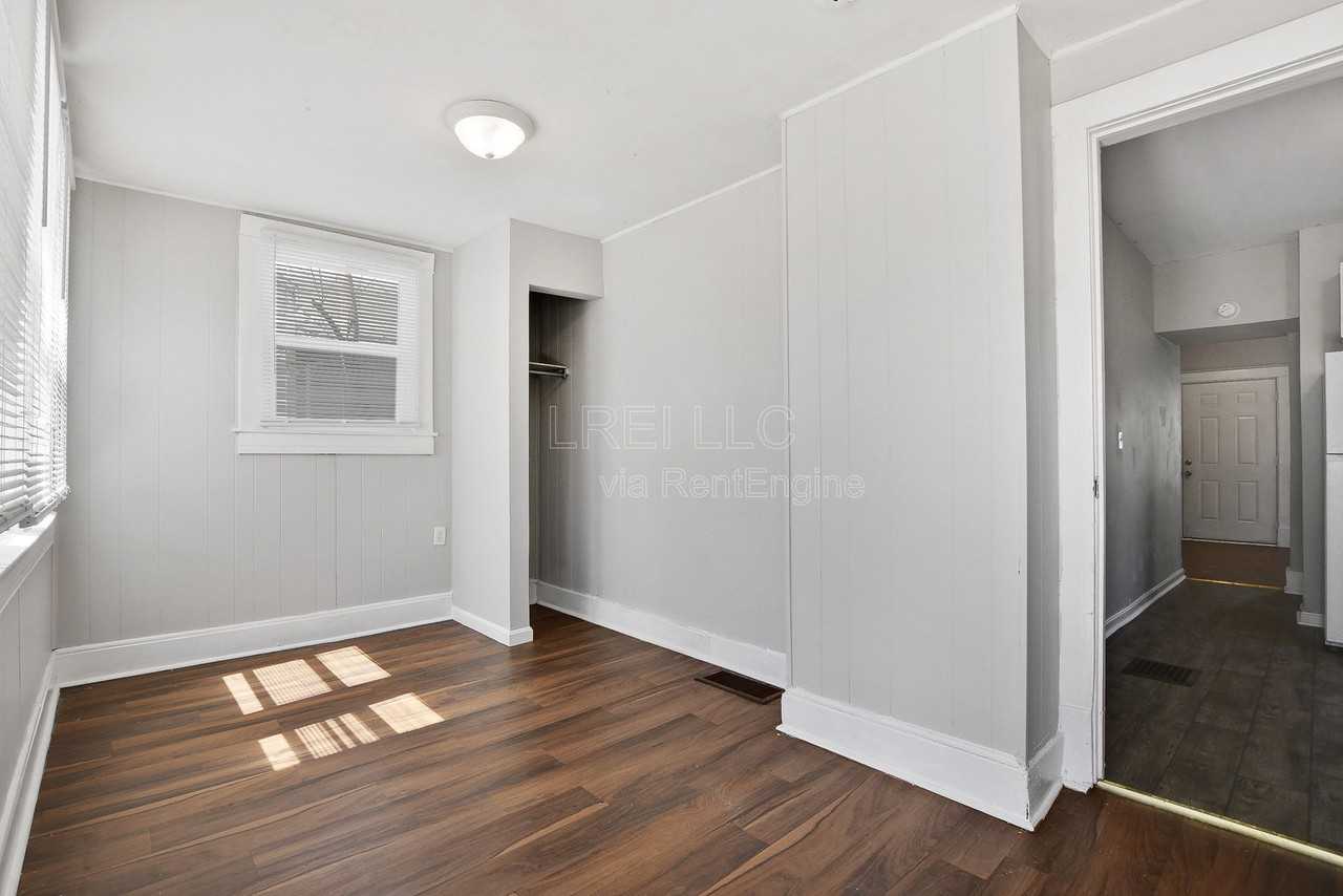 3420 W Muhammad Ali Blvd #F - Photo 6 of 13