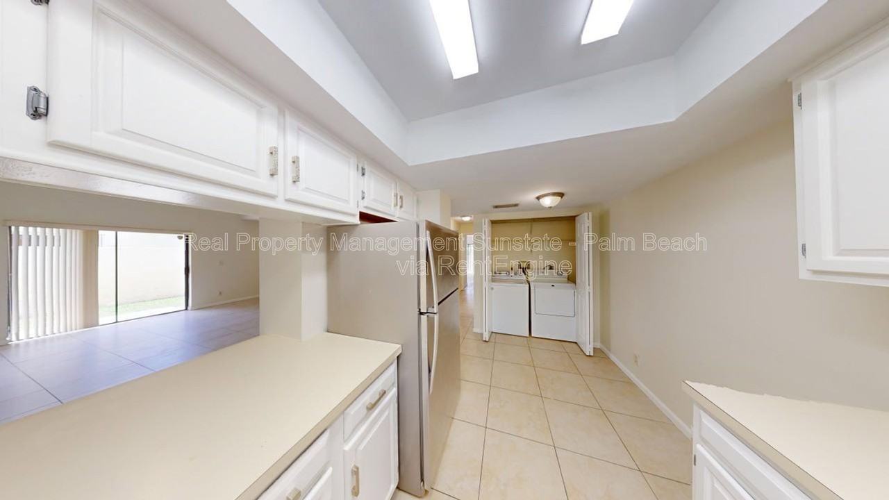 3149 Kingswood Ter - Photo 7 of 17