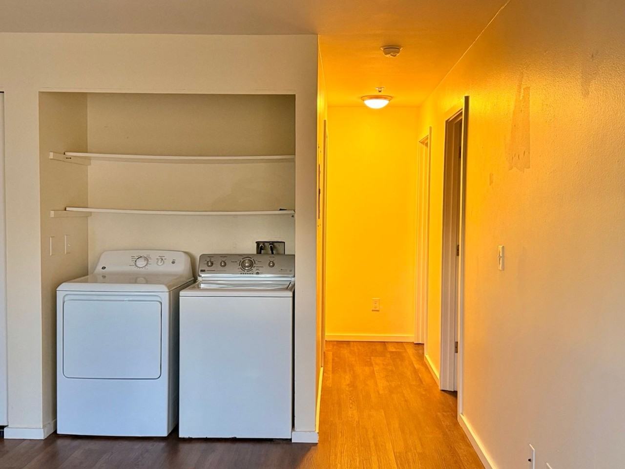 Ridgeline Apartments – Assigned Parking and In - Photo 4 of 9