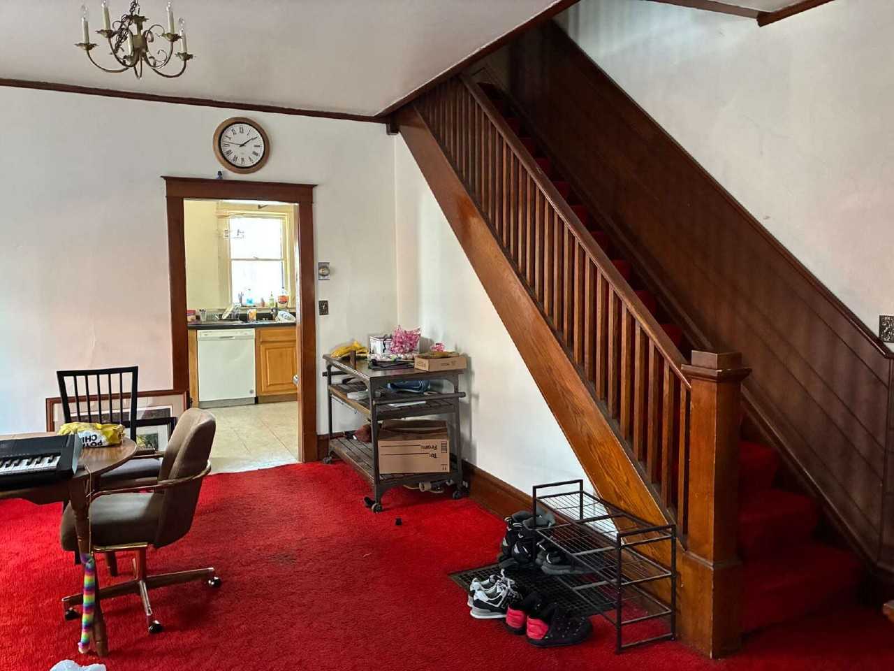 709 5th Ave - Photo 6 of 18