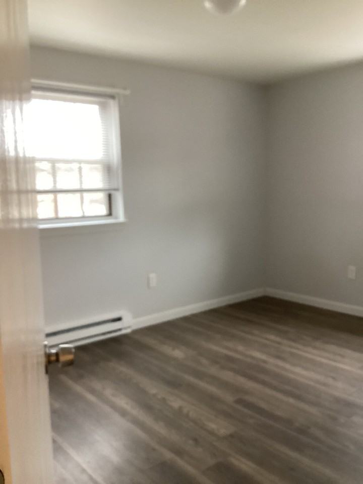 12 E Side Dr Bldg 4 #16 - Photo 3 of 15