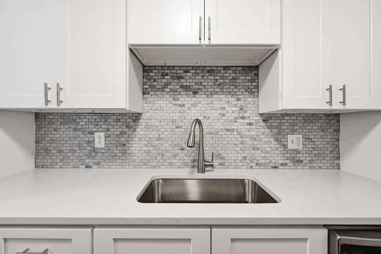 3623 S Sheridan Blvd #3 - Photo 6 of 22