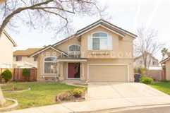 330 Gonzalez St - Photo 1 of 1