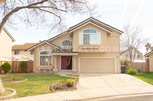 featured image of 330 Gonzalez St