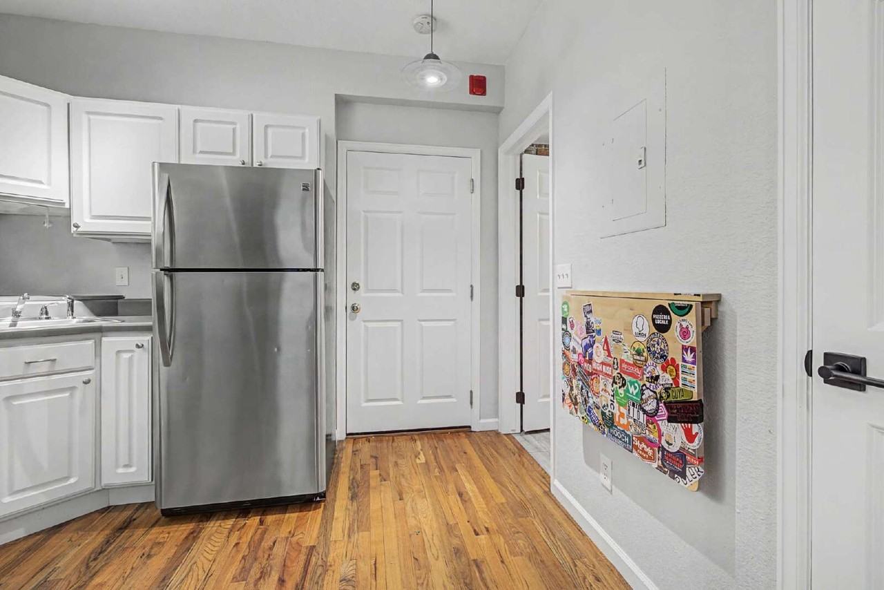 1425 N Washington St Apt 103 - Photo 3 of 23