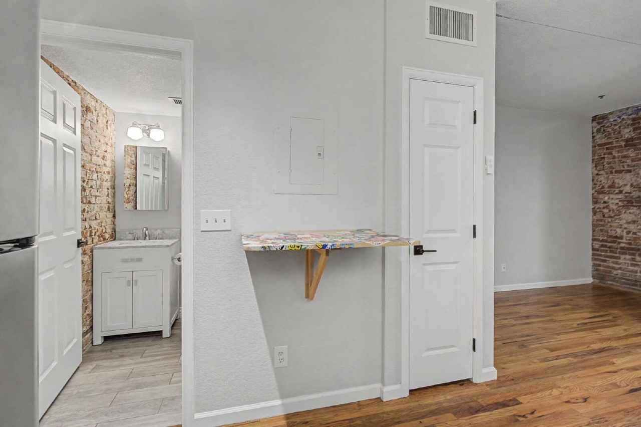 1425 N Washington St Apt 103 - Photo 7 of 23