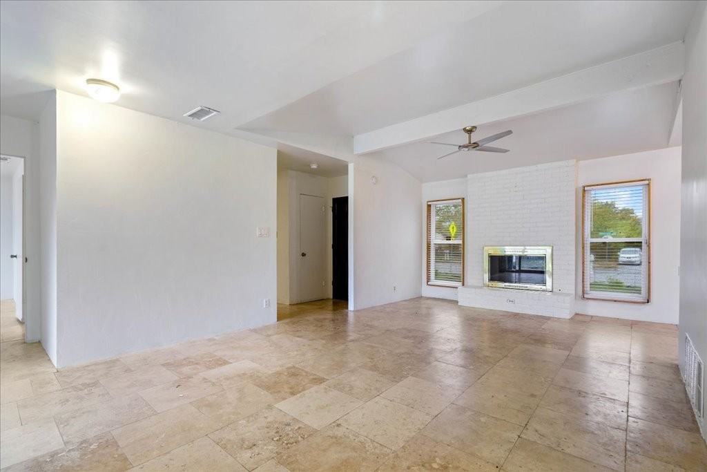 5711 Emerald Forest Dr - Photo 6 of 27