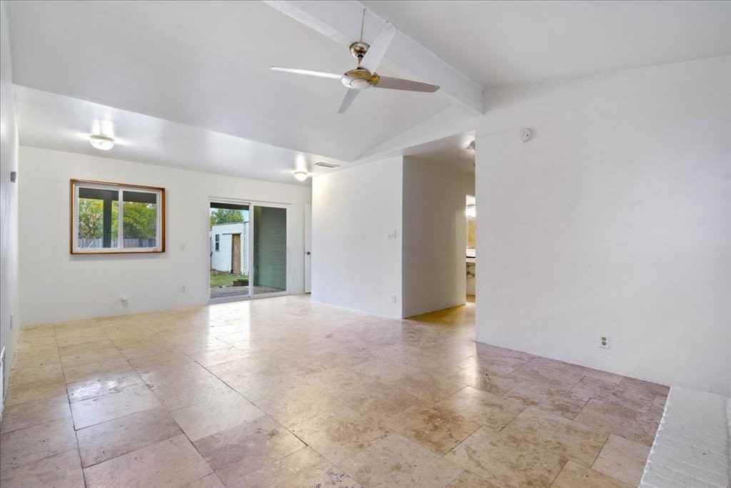 5711 Emerald Forest Dr - Photo 7 of 27