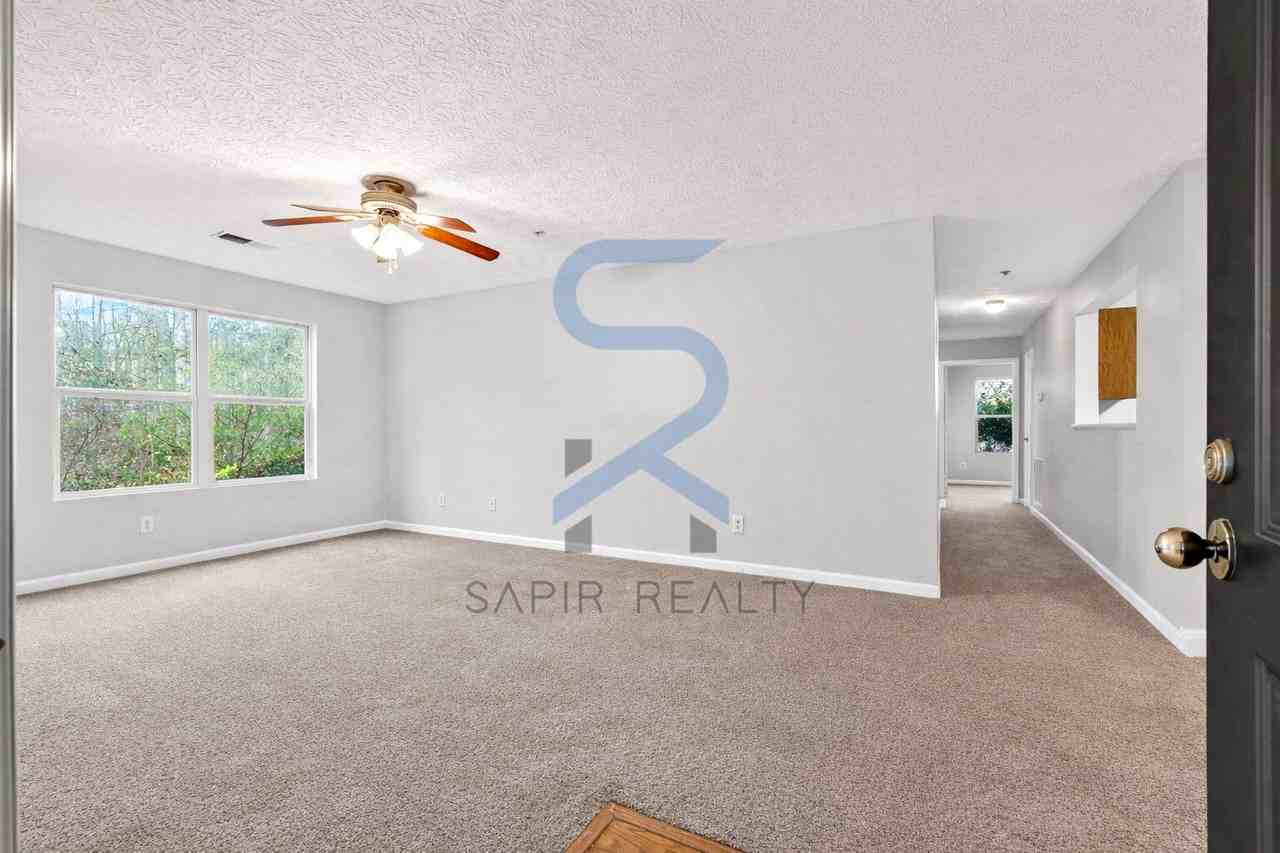 2104 Fairington Club Dr - Photo 4 of 27