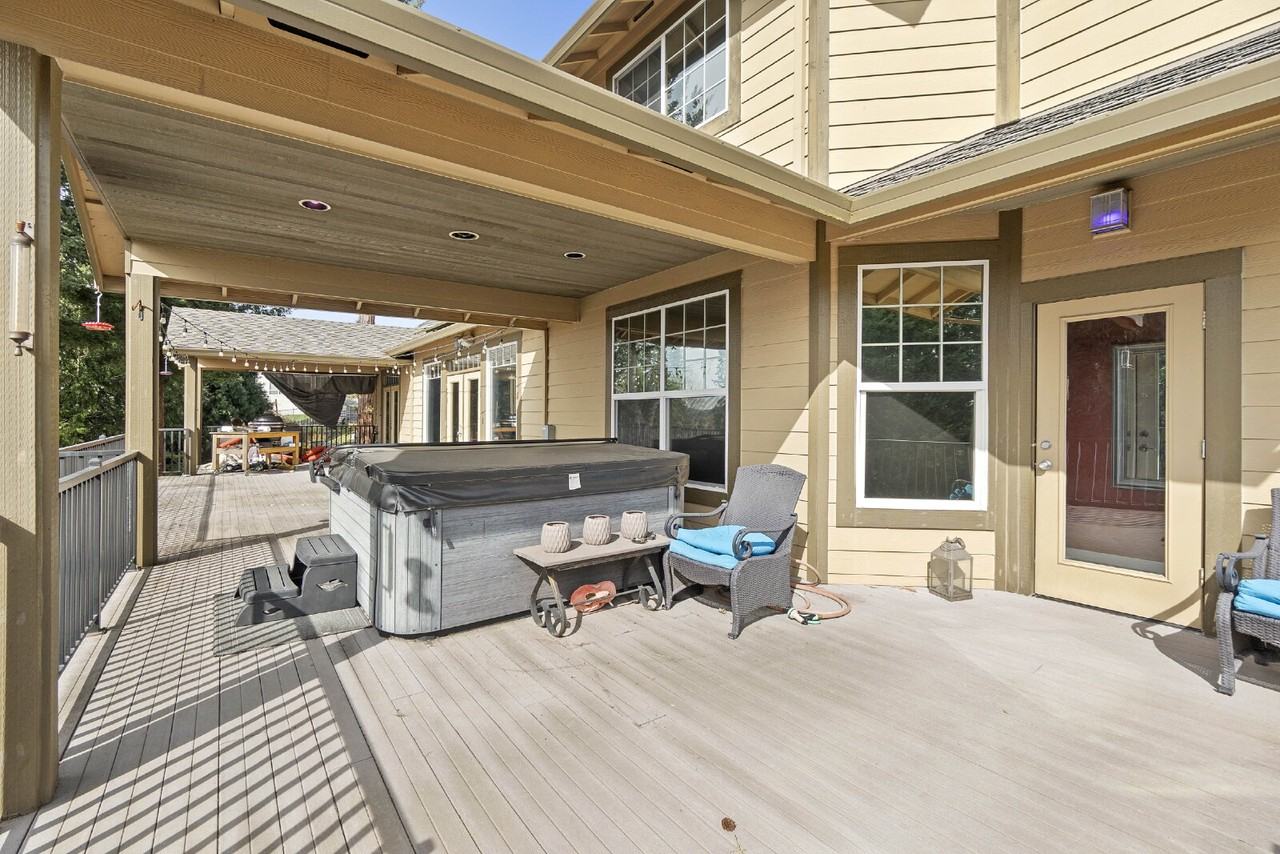 16075 Se Winterborne Dr - Photo 6 of 50