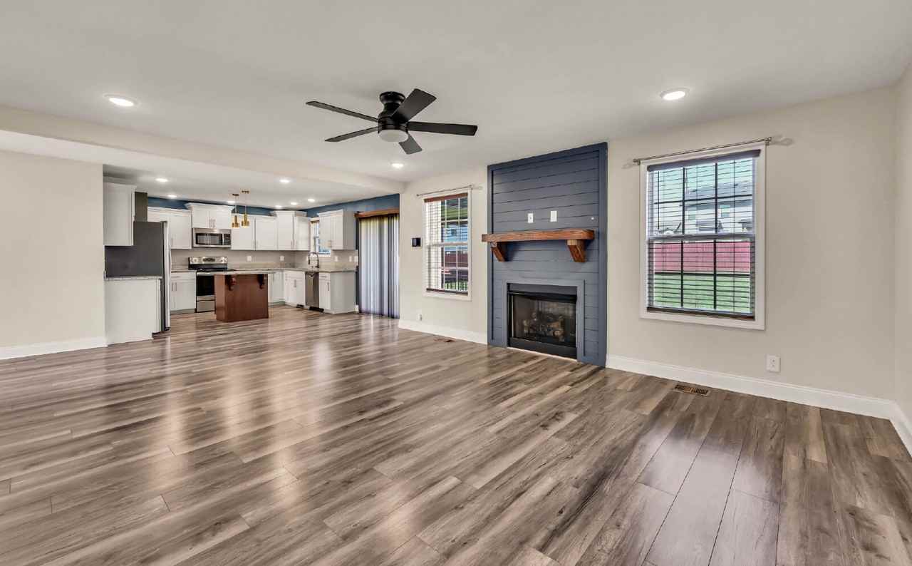 898 Wild Elm Ct - Photo 6 of 30