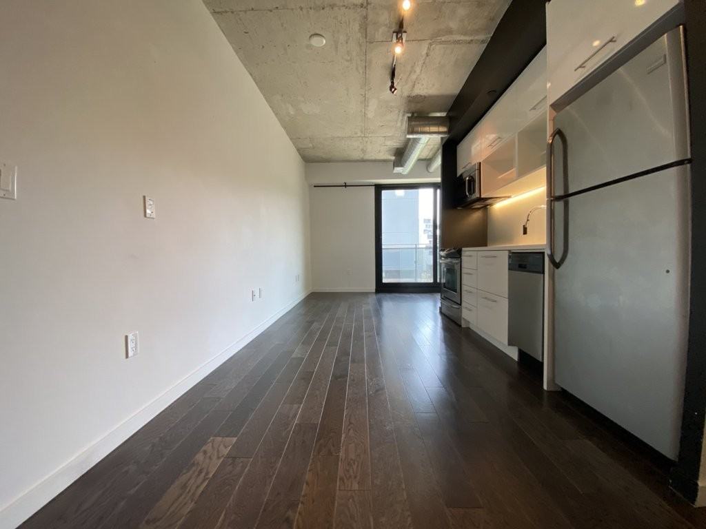 51 Trolley Cres #608 - Photo 2 of 21