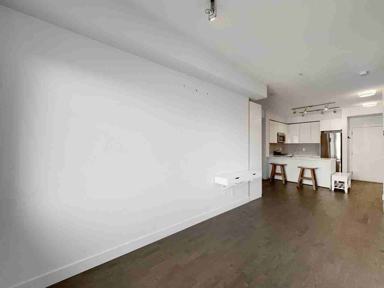 10011 River Drive - Photo 4 of 17