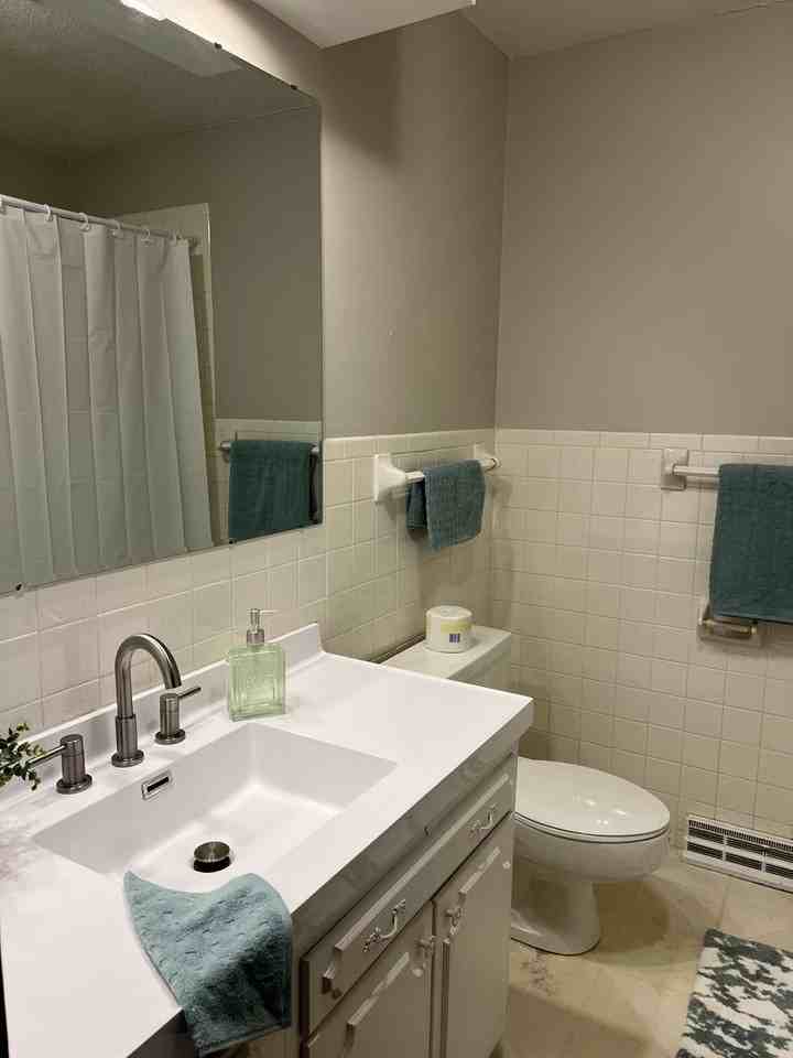 Southpoint Apartments - Photo 6 of 32