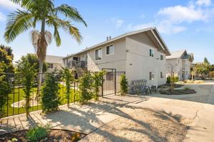 featured image of 2429 J St