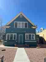 featured image of 1615 8th Ave