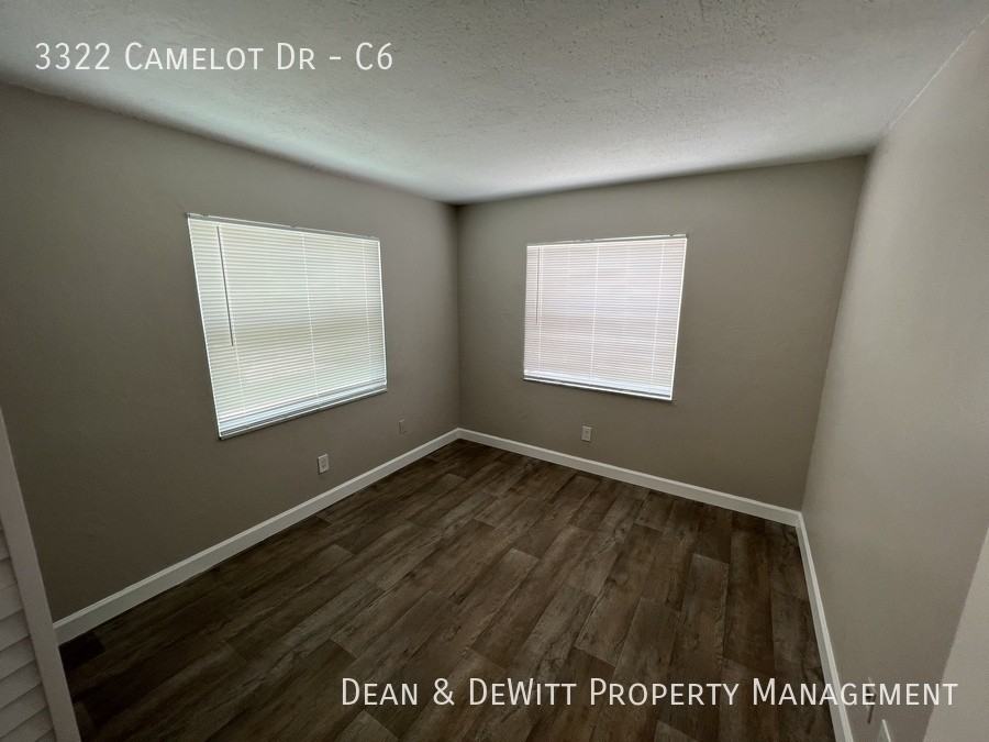 3322 Camelot Dr #C6 - Photo 7 of 12