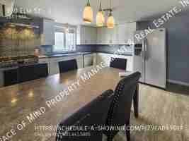 featured image of 930 Elm St #1