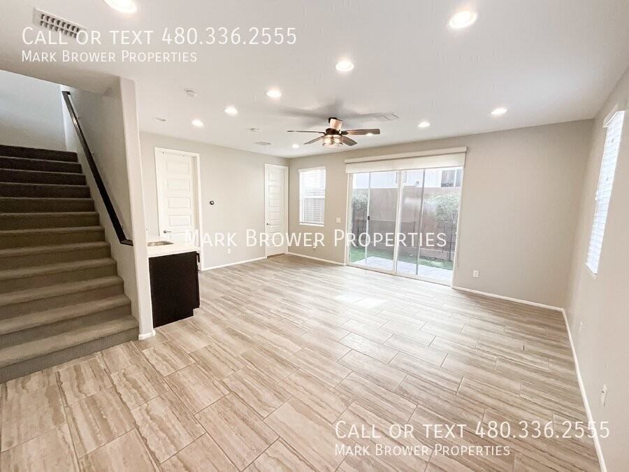 7078 W Jasper Dr - Photo 2 of 48