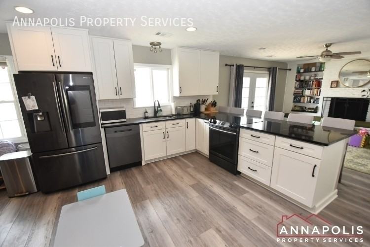 2500 Symphony Ln - Photo 4 of 22