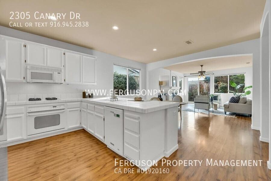 2305 Canary Dr - Photo 5 of 28