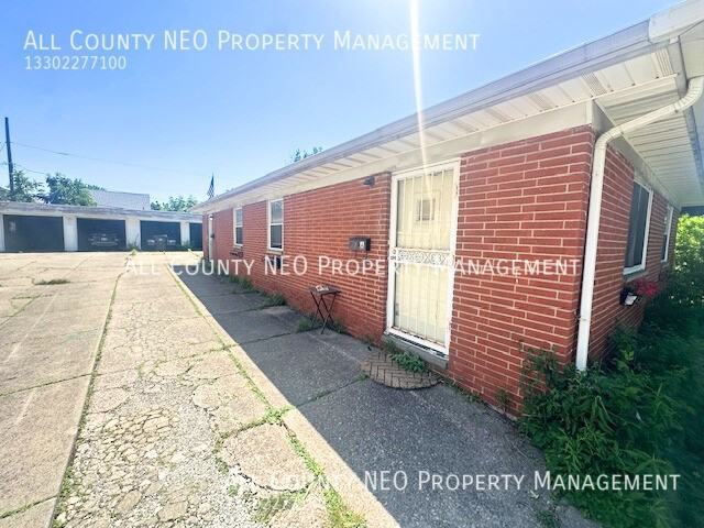 19810 Shawnee Ave - Photo 2 of 9