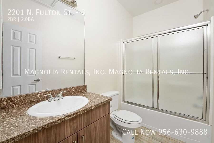 2201 N Fulton St #3 - Photo 7 of 15