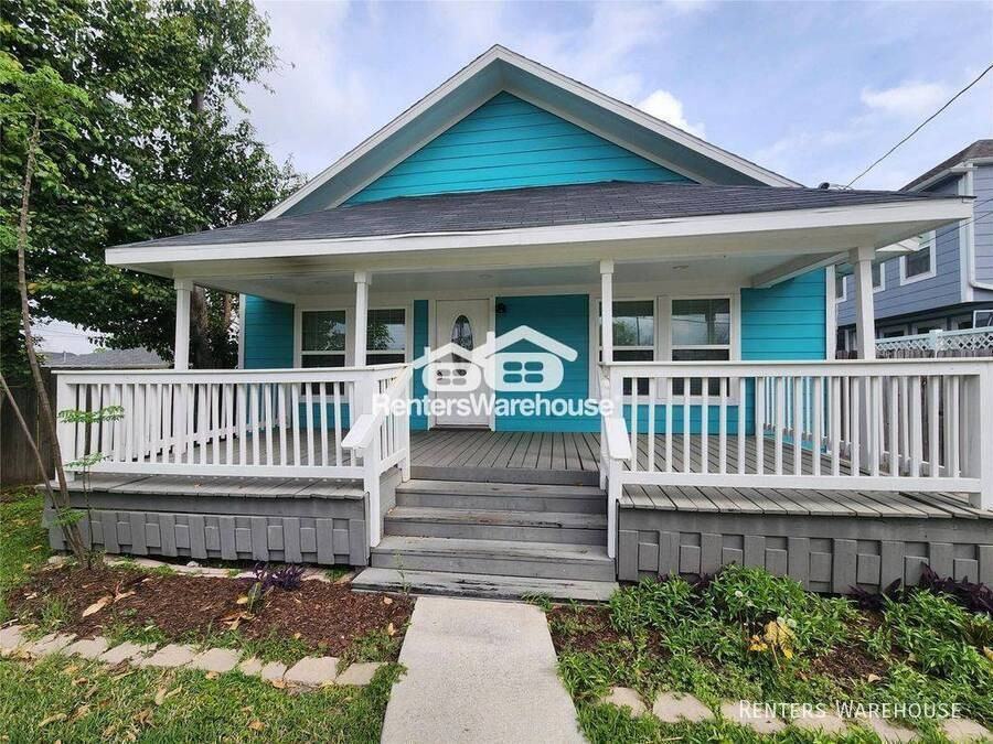 1105 Erin St - Photo 3 of 21