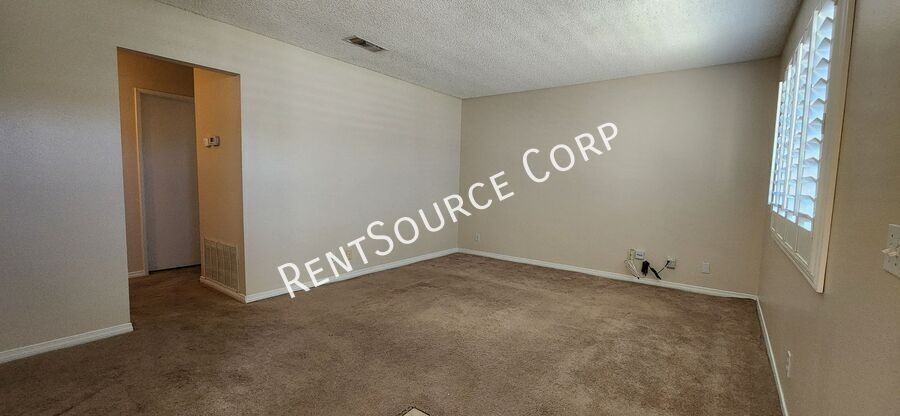 42000 Blueflax Ave - Photo 5 of 27