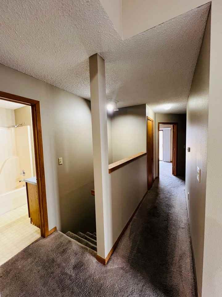 2132 Plaen View Dr - Photo 6 of 19