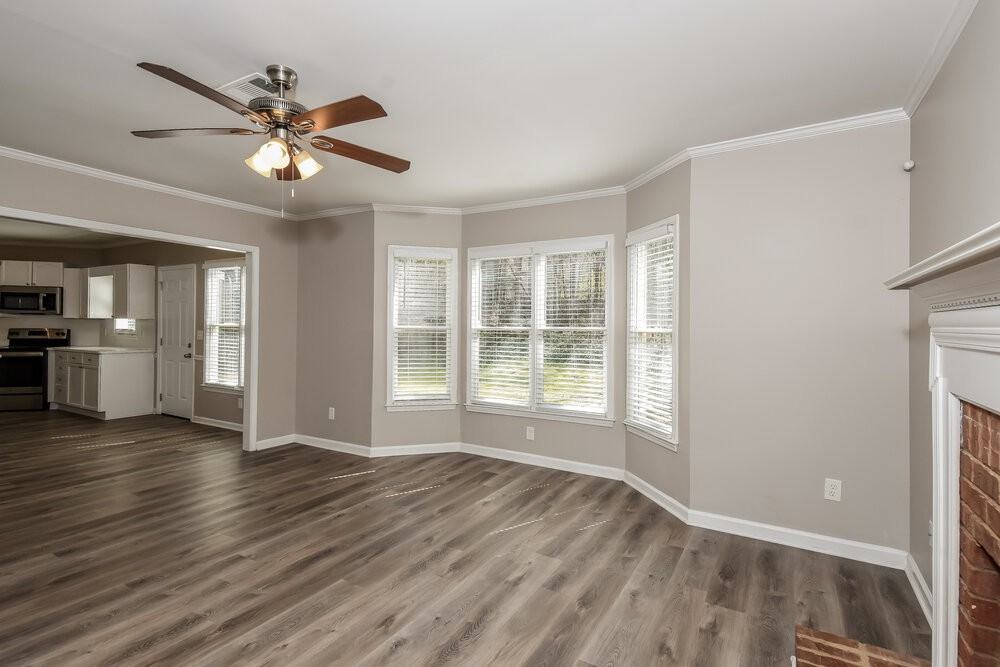 2969 Kaley Dr Nw - Photo 5 of 17