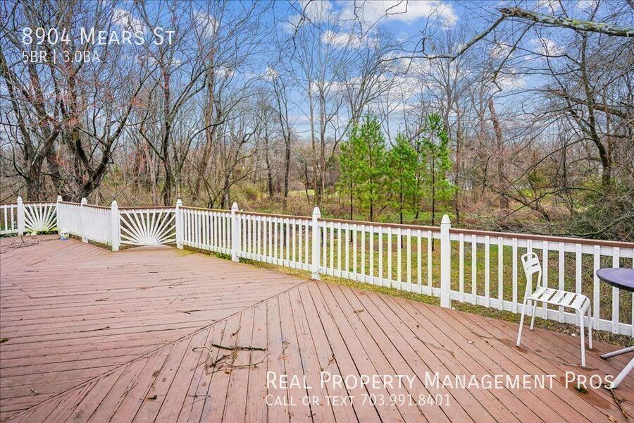 8904 Mears St - Photo 7 of 32