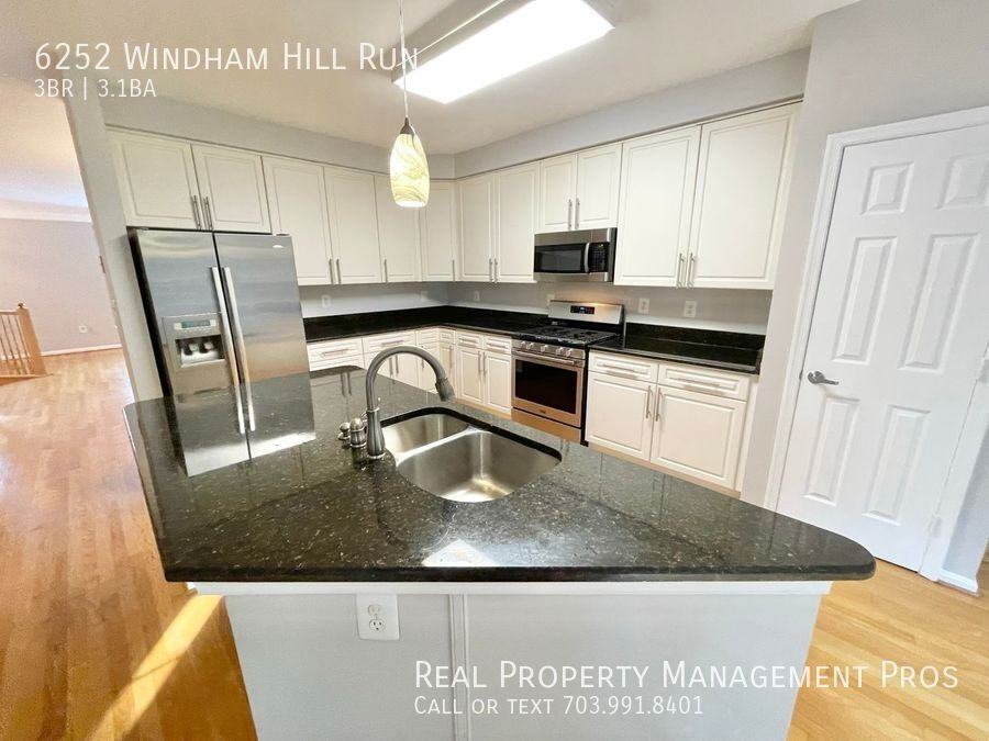 6252 Windham Hill Run - Photo 2 of 30