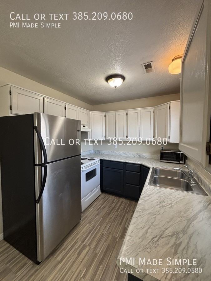 1696 W 680 N - Photo 2 of 27