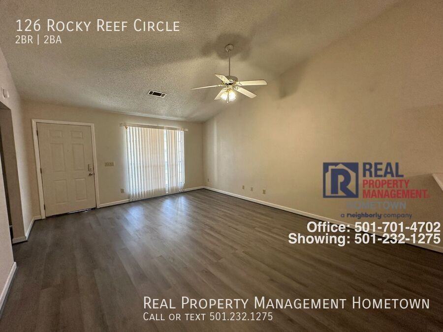 126 Rockyreef Cir - Photo 3 of 14