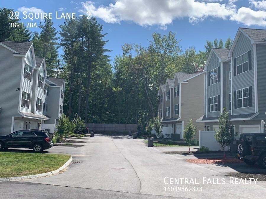 32 Squire Ln #2 - Photo 2 of 34