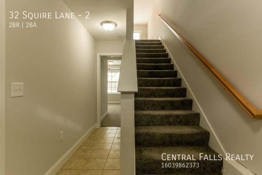 32 Squire Ln #2 - Photo 6 of 34