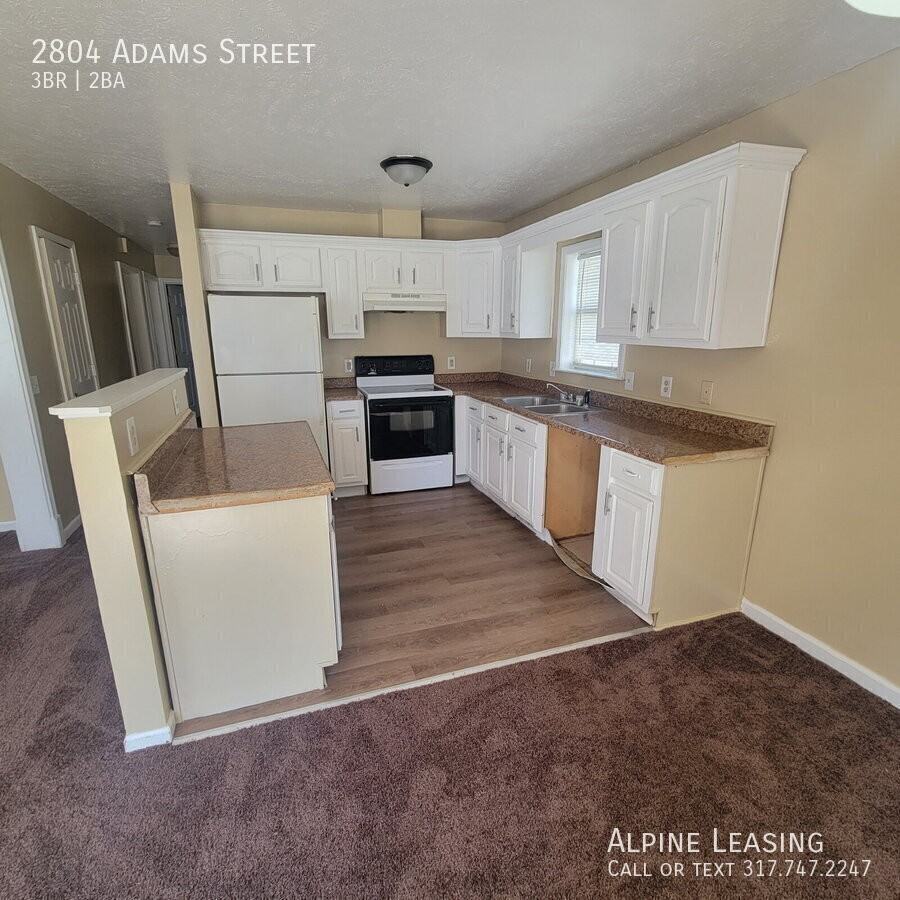 2804 Adams St - Photo 3 of 3