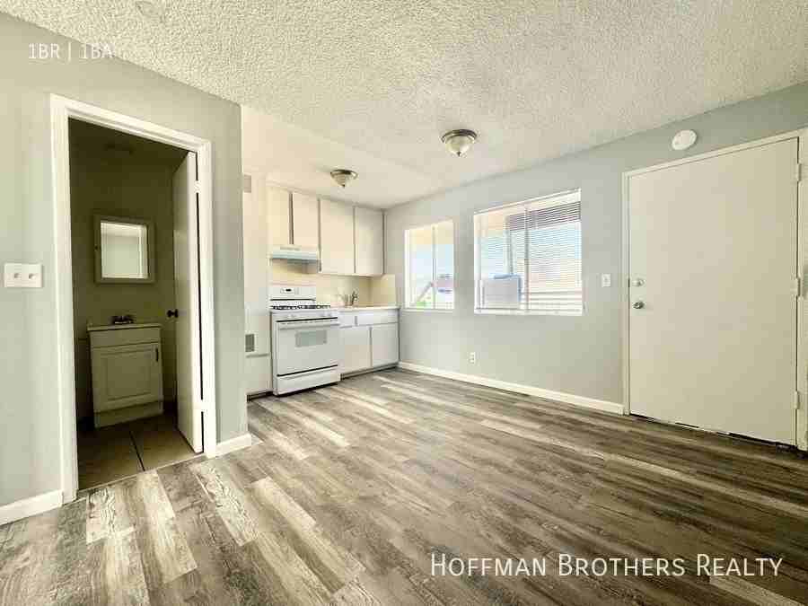 1425 Freeman Ave #5 - Photo 2 of 10