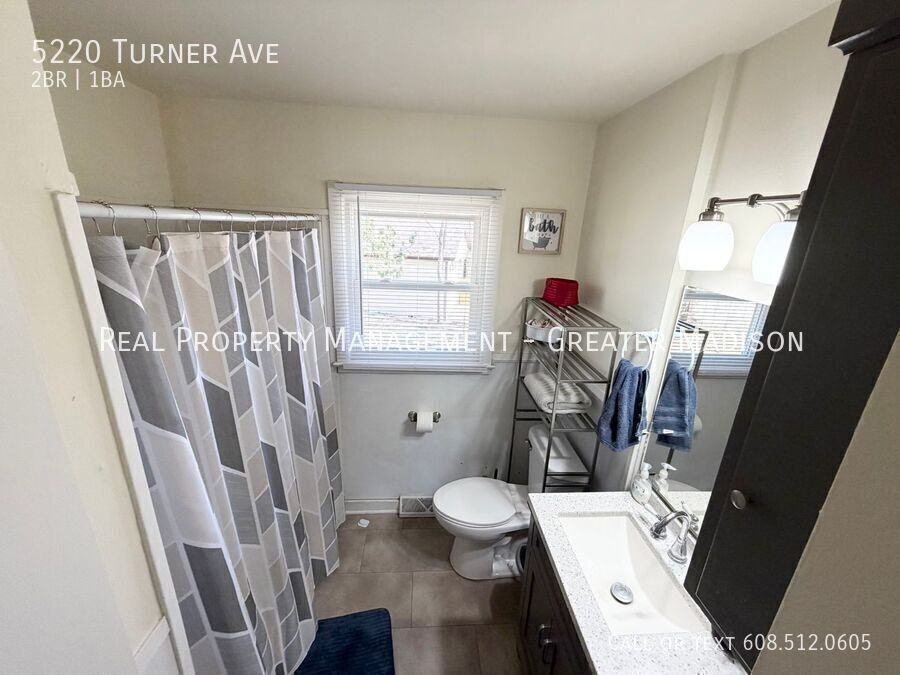 5220 Turner Ave - Photo 7 of 10