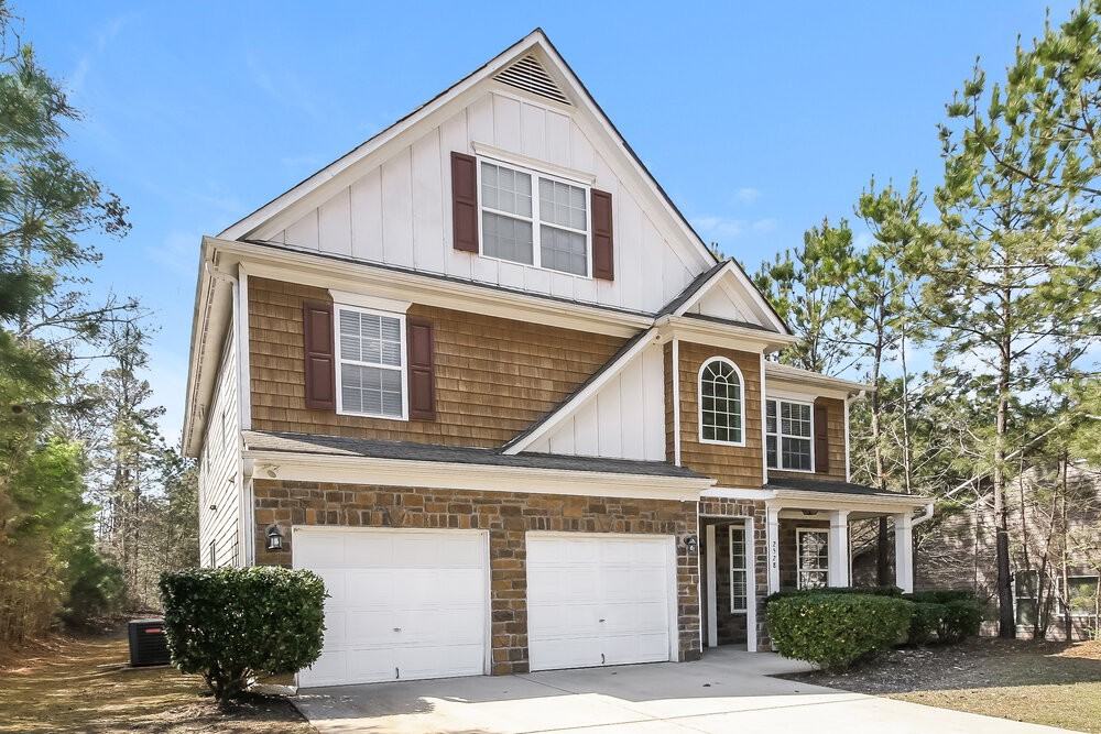 2528 Mockingbird Ln - Photo 4 of 17