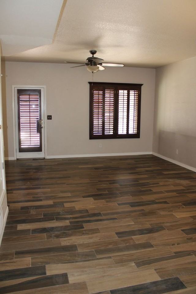 336 Emerald Woods St - Photo 2 of 30