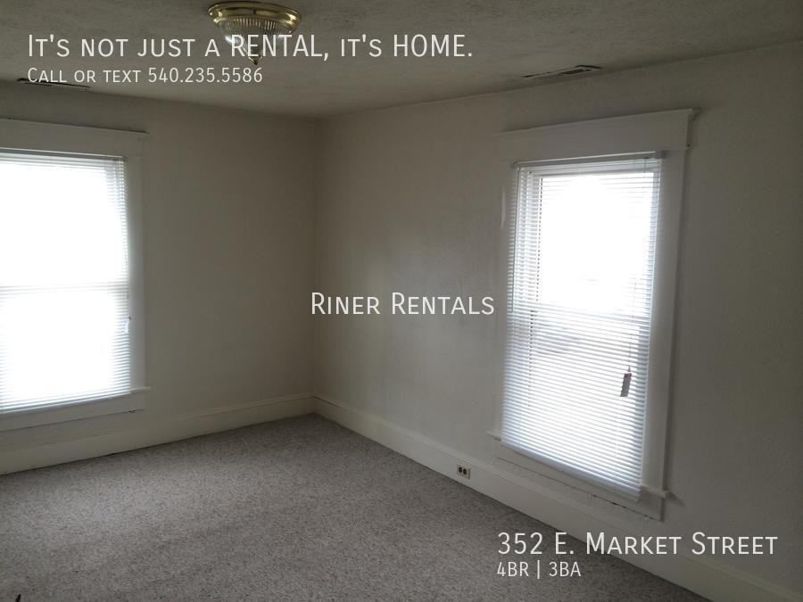 352 E Market St - Photo 2 of 5