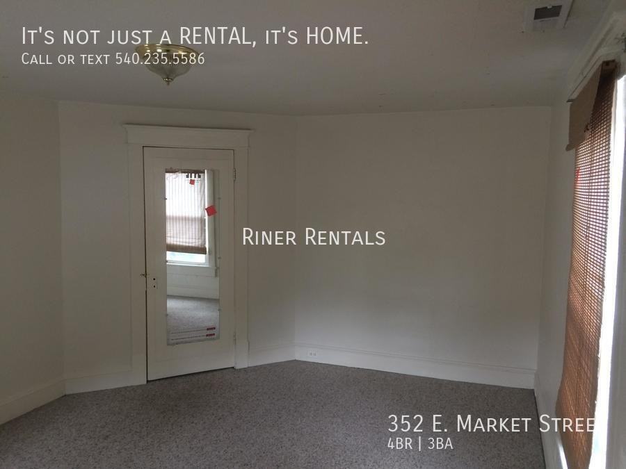 352 E Market St - Photo 3 of 5