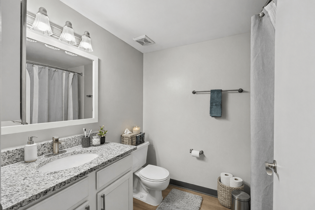 The Landing - Photo 4 of 32